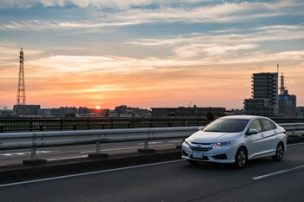 自動車税が走行距離で課税に
